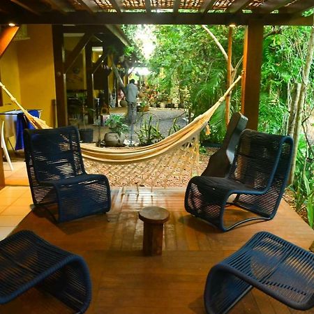 Apartamento Solar Dos Peixes Lägenhet Praia do Forte Exteriör bild